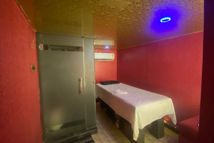 Massage spa in Lower parel, Mumbai  